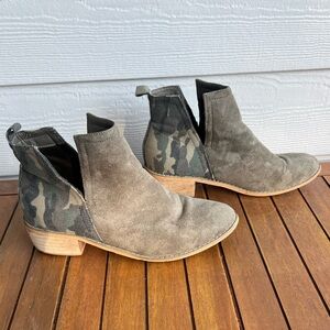 Shield Ankle Boots in Green and Camouflage